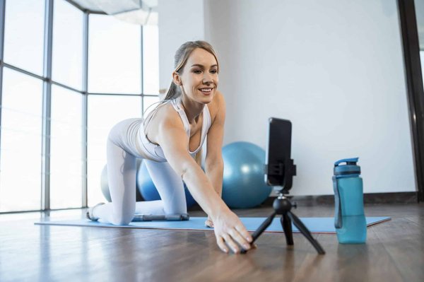 Quelles sont les meilleures pratiques pour créer des vidéos promotionnelles pour une entreprise de tourisme d'aventure ?